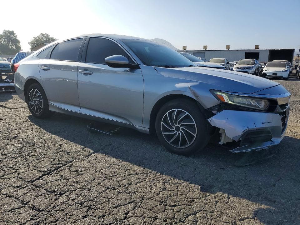 2018 HONDA ACCORD LX 4