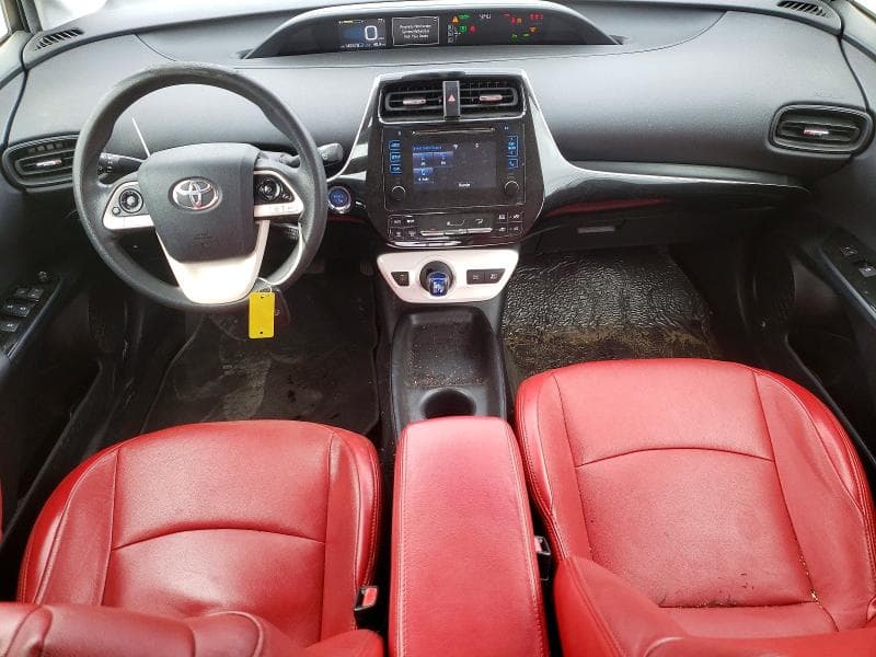 2018 TOYOTA PRIUS TWO 8