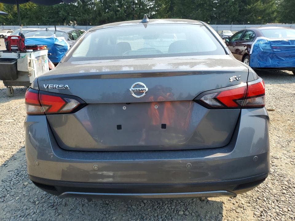 2021 NISSAN VERSA SV 6