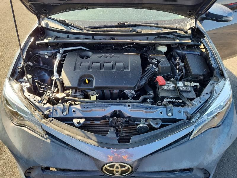 2018 TOYOTA COROLLA SE 11