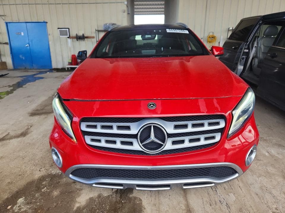 2019 MERCEDES-BENZ GLA 250 5
