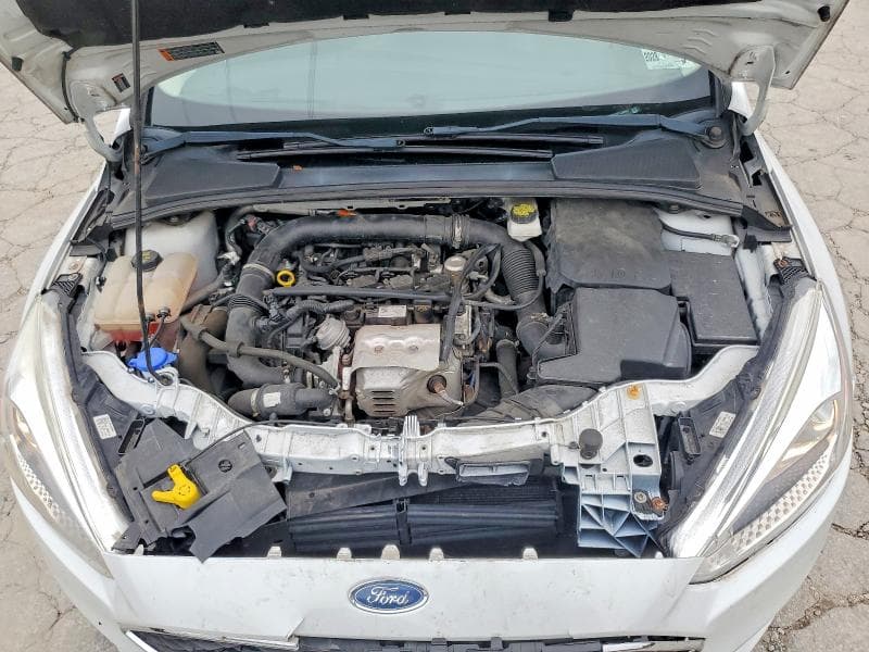 2018 FORD FOCUS SE 11