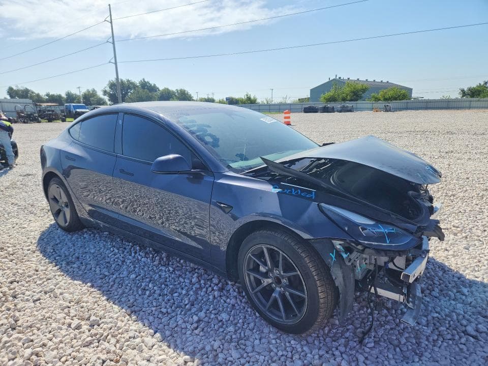 2022 TESLA MODEL 3 4