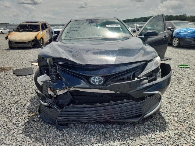 2022 TOYOTA CAMRY XLE 5
