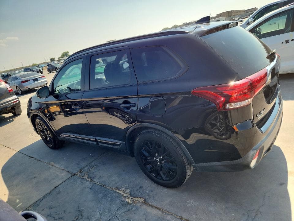 2018 MITSUBISHI OUTLANDER SE 2