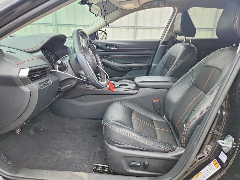 2022 NISSAN ALTIMA SR 7