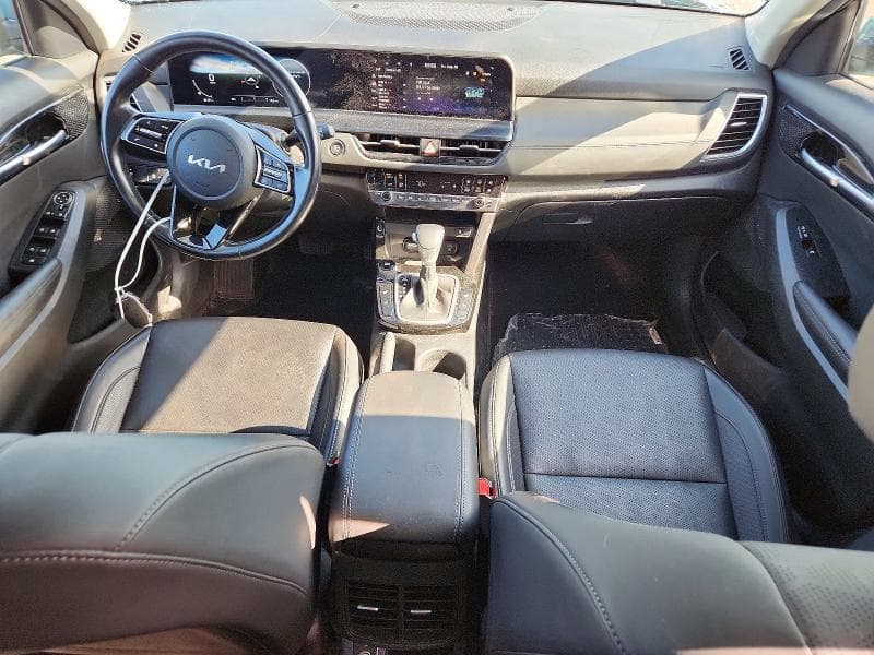 2024 KIA SELTOS EX 8