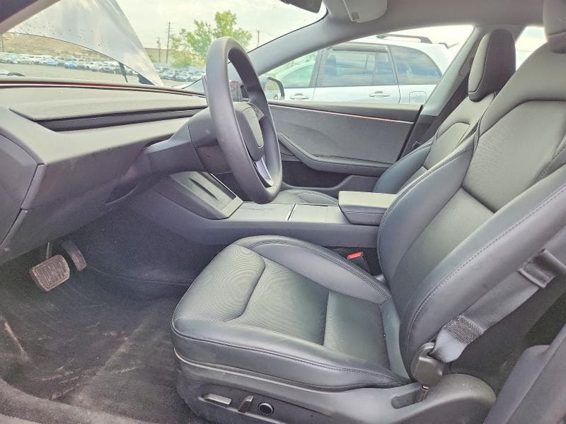 2025 TESLA MODEL 3 7
