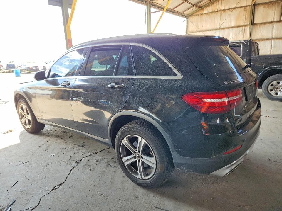 2018 MERCEDES-BENZ GLC 300 4MATIC 2
