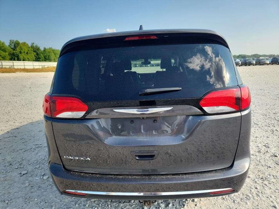 2018 CHRYSLER PACIFICA TOURING L 6
