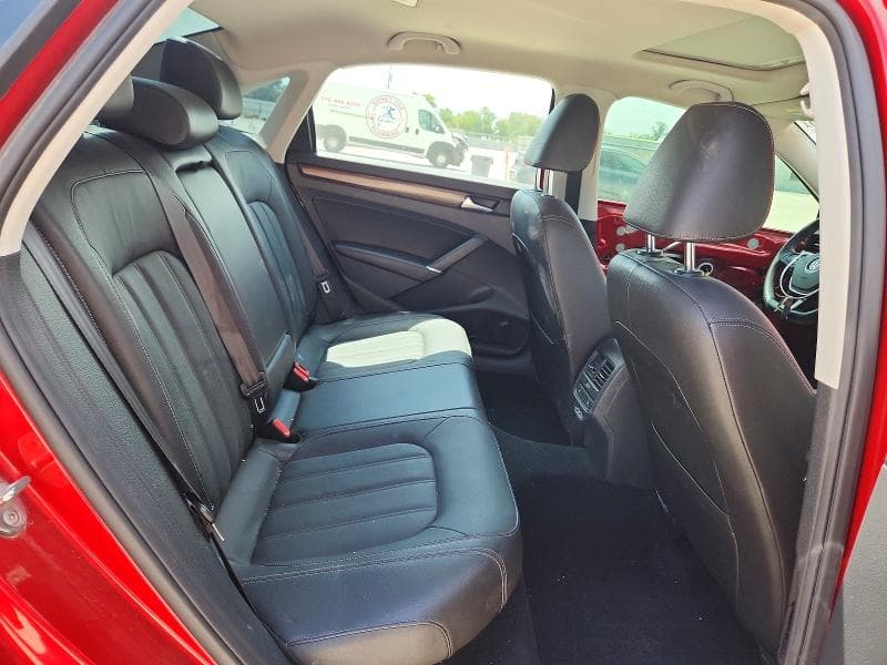 2022 VOLKSWAGEN PASSAT LIMITED EDITION 10