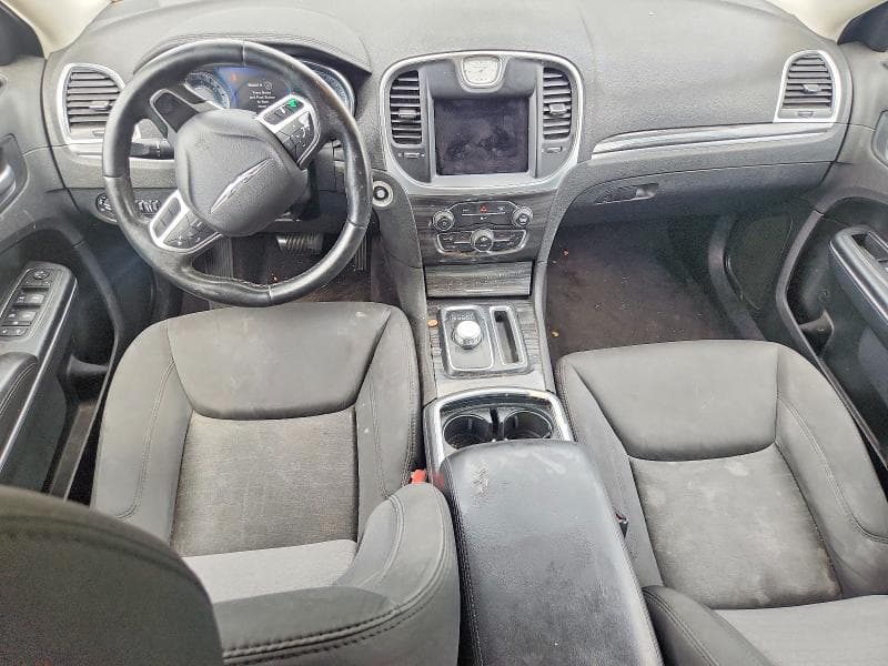 2018 CHRYSLER 300 TOURING 8