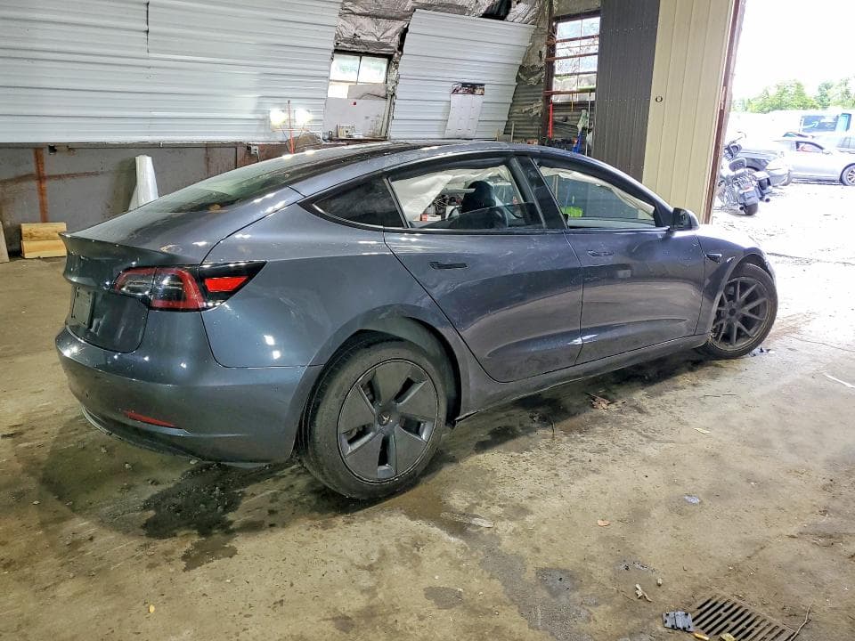 2023 TESLA MODEL 3 3