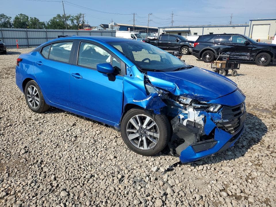 2024 NISSAN VERSA SV 4