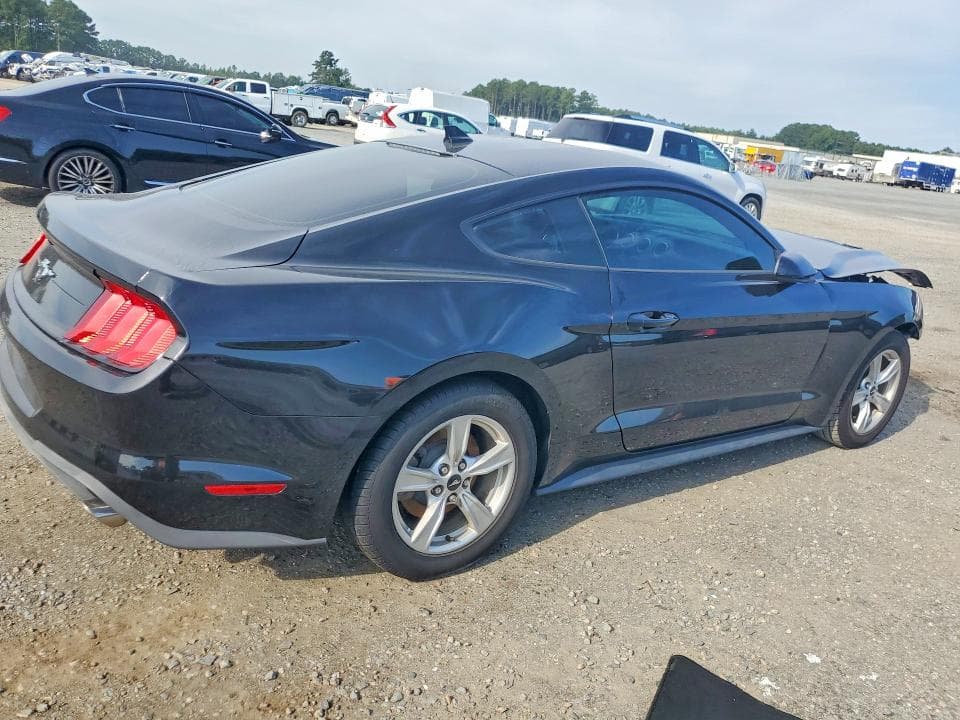2020 FORD MUSTANG 3