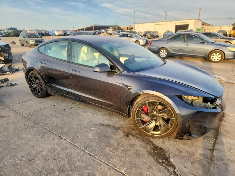 2025 TESLA MODEL 3 4
