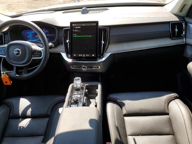 2026 VOLVO XC90 ULTRA 8