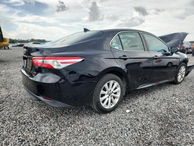 2020 TOYOTA CAMRY LE 3