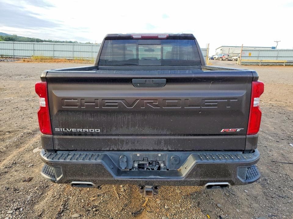 2019 CHEVROLET SILVERADO K1500 RST 6