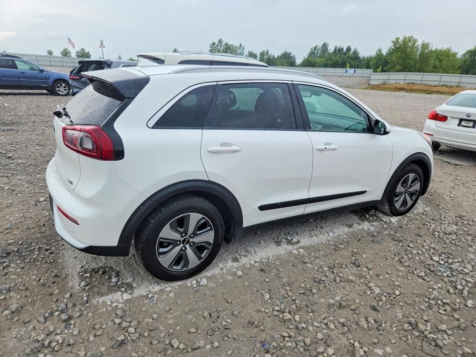 2019 KIA NIRO EX 3