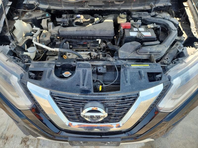 2017 NISSAN ROGUE SV 11