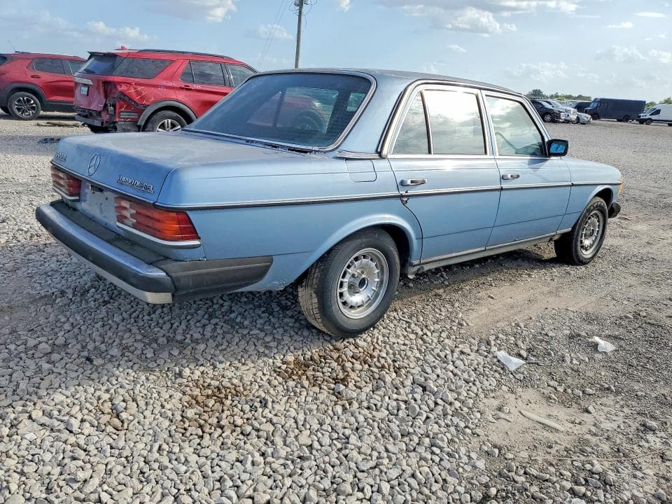 1985 MERCEDES-BENZ 300 DT 3