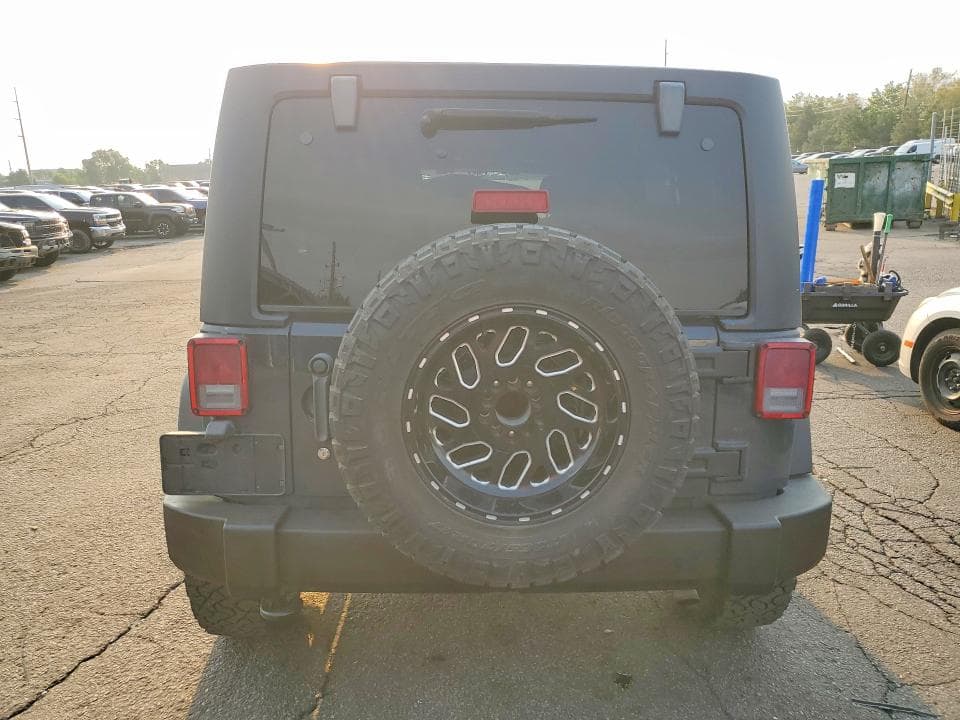 2018 JEEP WRANGLER UNLIMITED SPORT 6