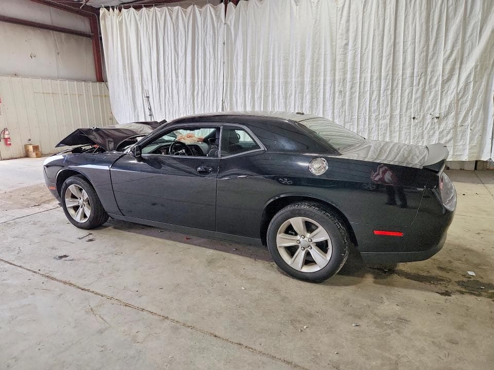 2023 DODGE CHALLENGER SXT 2