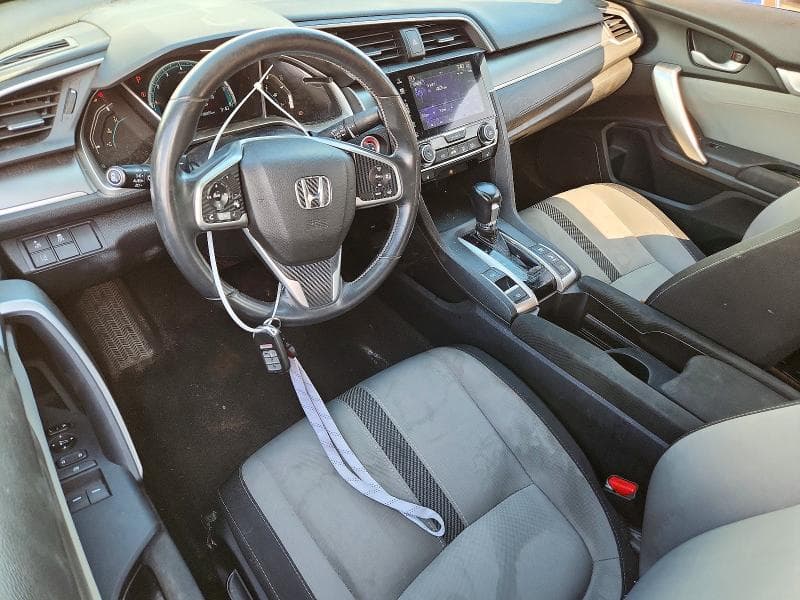 2017 HONDA CIVIC EX 8