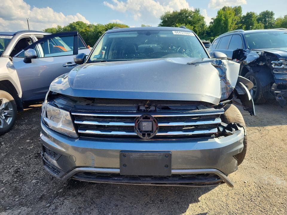 2019 VOLKSWAGEN TIGUAN SE 5