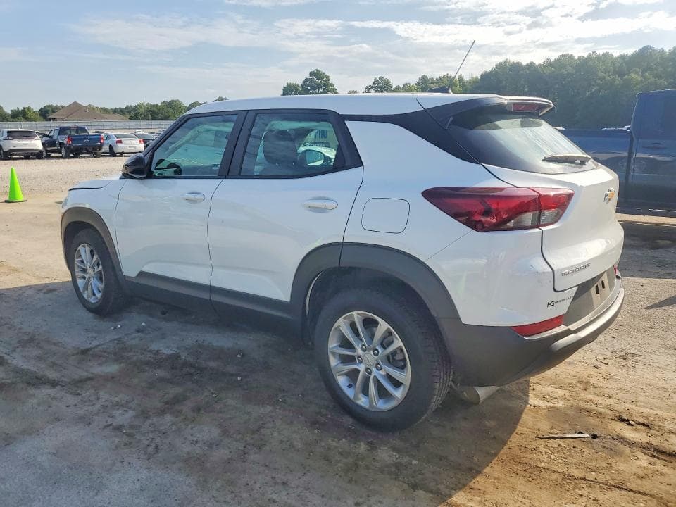 2024 CHEVROLET TRAILBLAZER LS 2