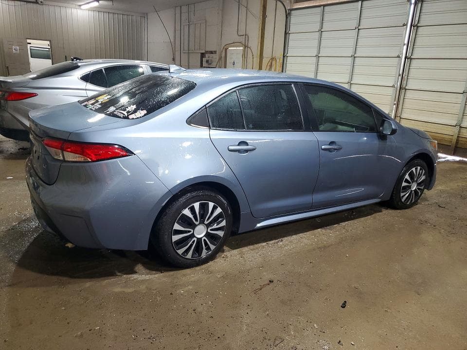 2020 TOYOTA COROLLA LE 3