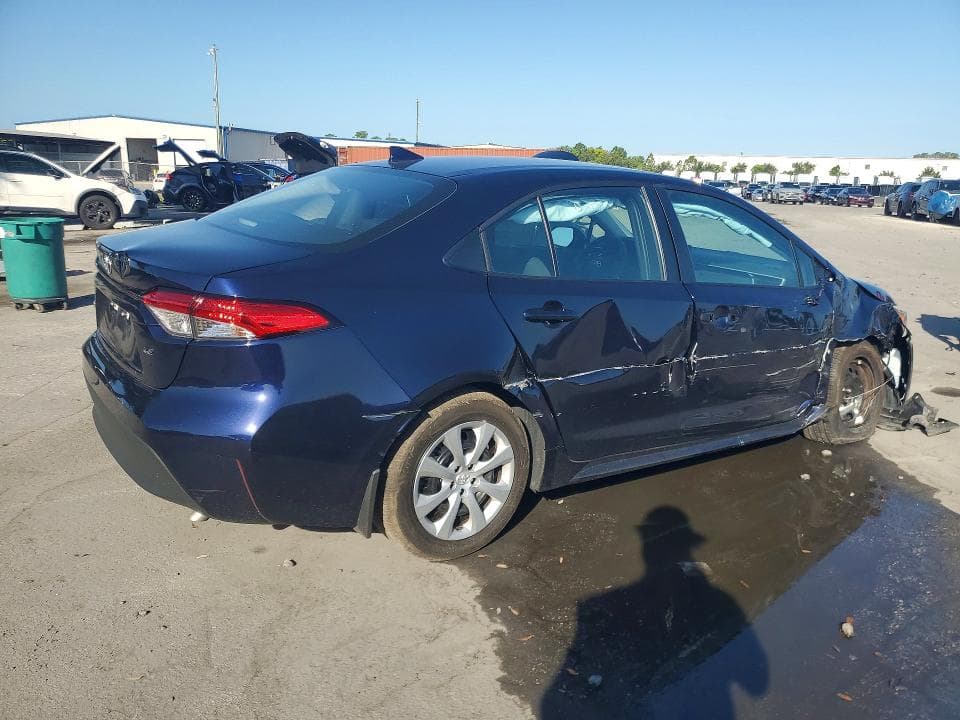 2025 TOYOTA COROLLA LE 3