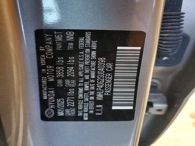 2025 HYUNDAI ELANTRA LIMITED 12