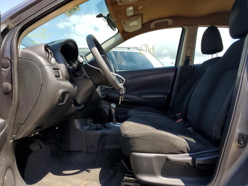 2017 NISSAN VERSA 1.6 SV 7
