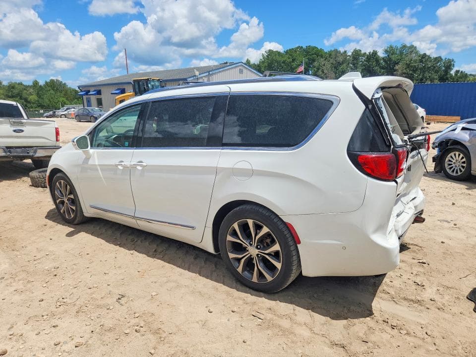 2017 CHRYSLER PACIFICA LIMITED 2