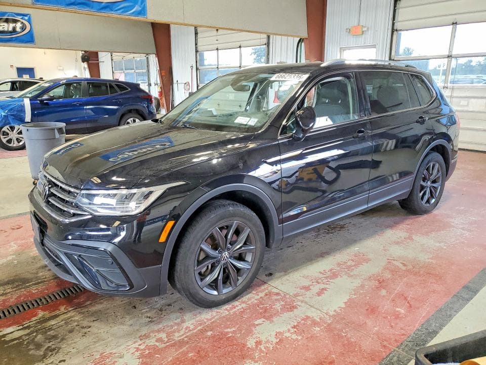 2023 VOLKSWAGEN TIGUAN SE - 1