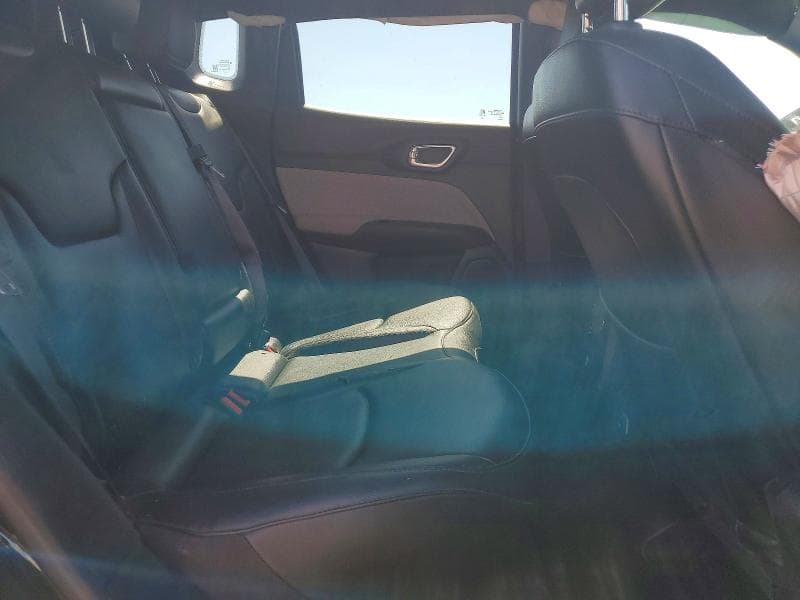 2024 JEEP COMPASS LATITUDE LUX 11