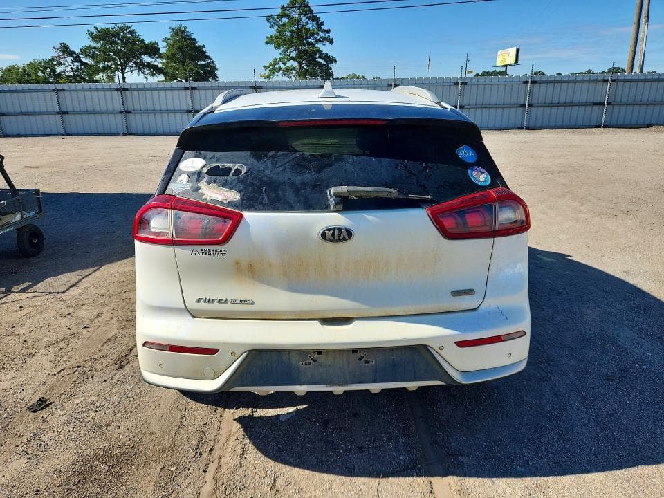 2017 KIA NIRO EX TOURING 6