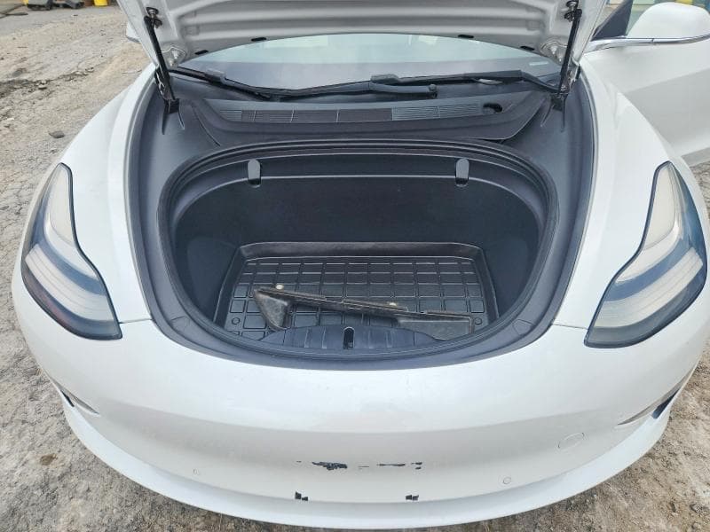 2020 TESLA MODEL 3 11