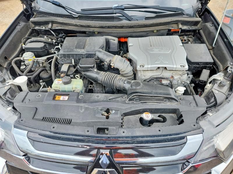 2018 MITSUBISHI OUTLANDER SE 12