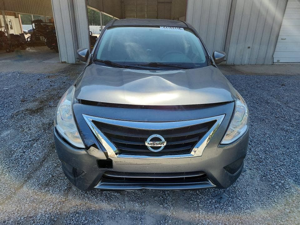 2017 NISSAN VERSA 1.6 S 5
