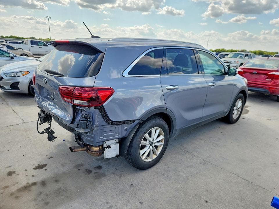 2020 KIA SORENTO LX 3