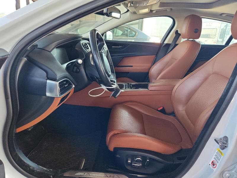 2018 JAGUAR XE PORTFOLIO LE 7