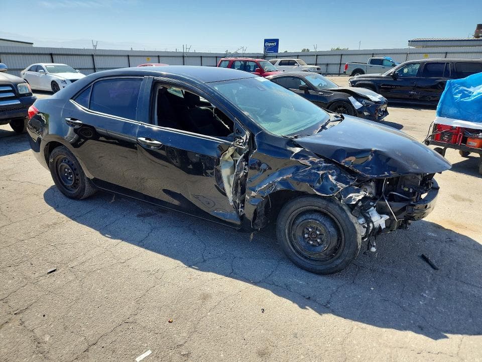 2018 TOYOTA COROLLA LE 4