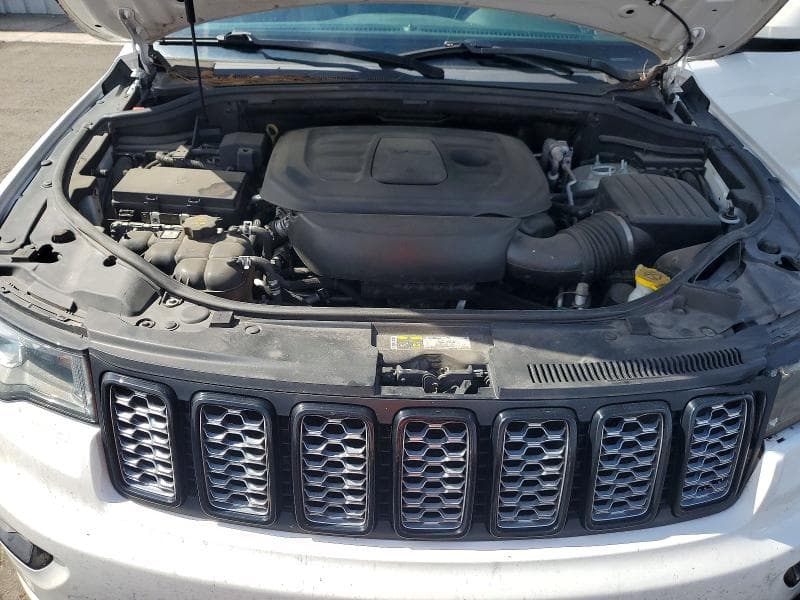 2019 JEEP GRAND CHEROKEE LAREDO 11