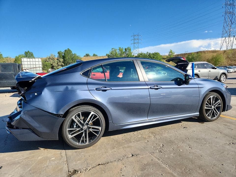 2026 TOYOTA CAMRY XSE 3