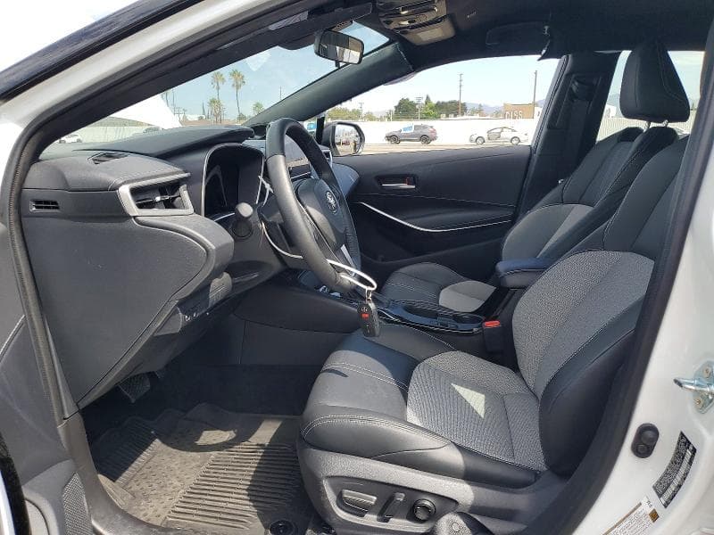 2026 TOYOTA COROLLA XSE 7