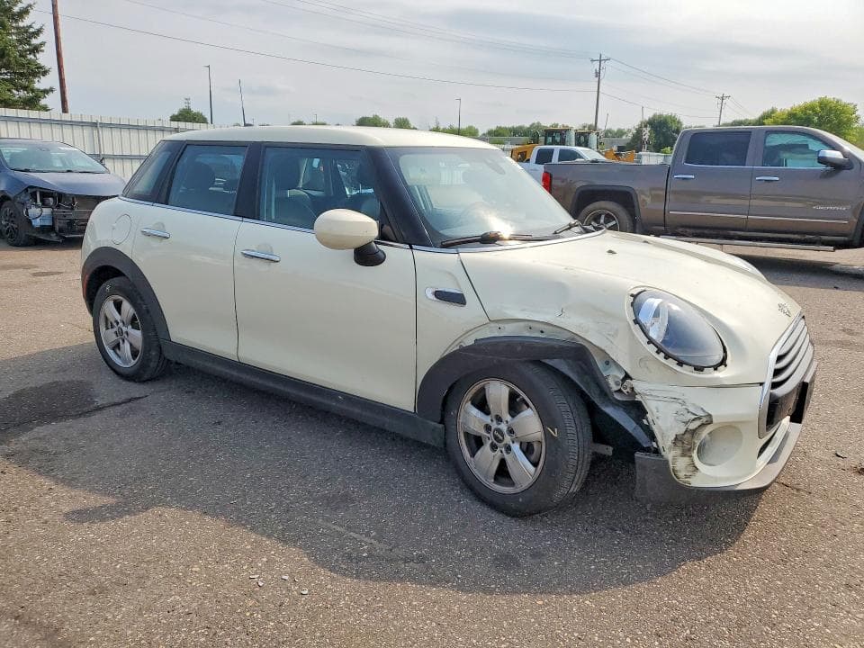 2021 MINI COOPER 4