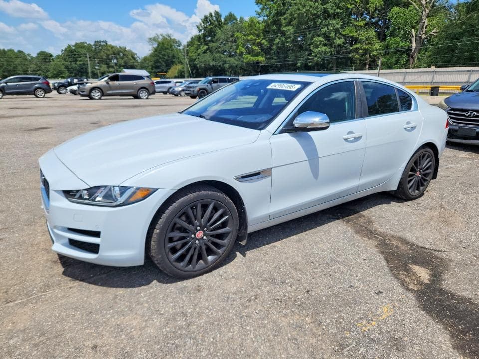 2017 JAGUAR XE FIRST EDITION - 1